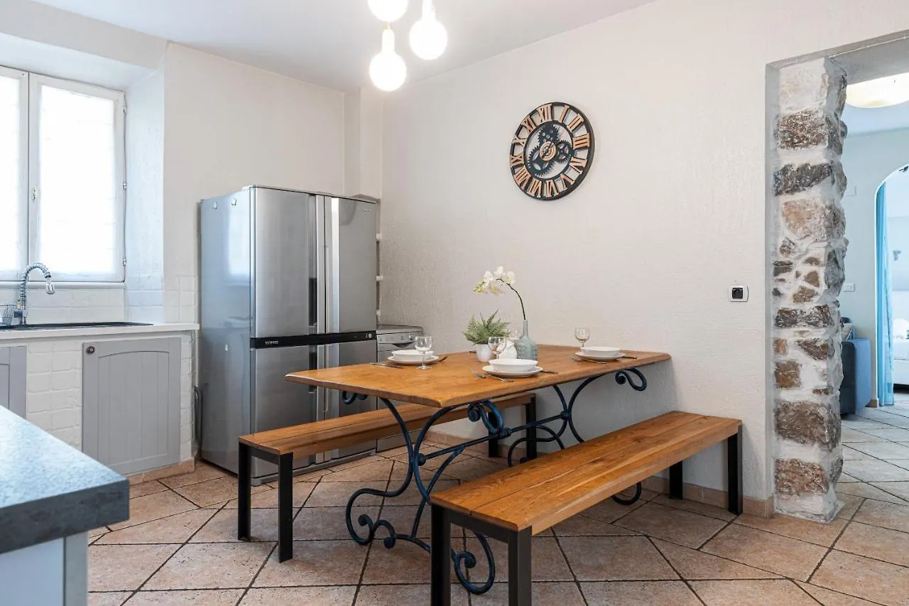 Apartment Cozy 1 Bdr At Nice Port