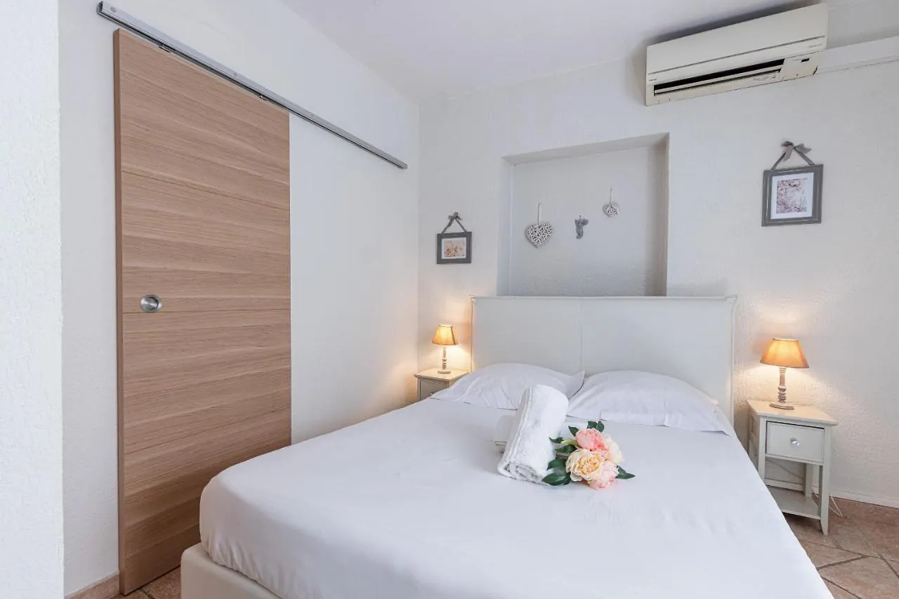 Apartment Cozy 1 Bdr At Nice Port